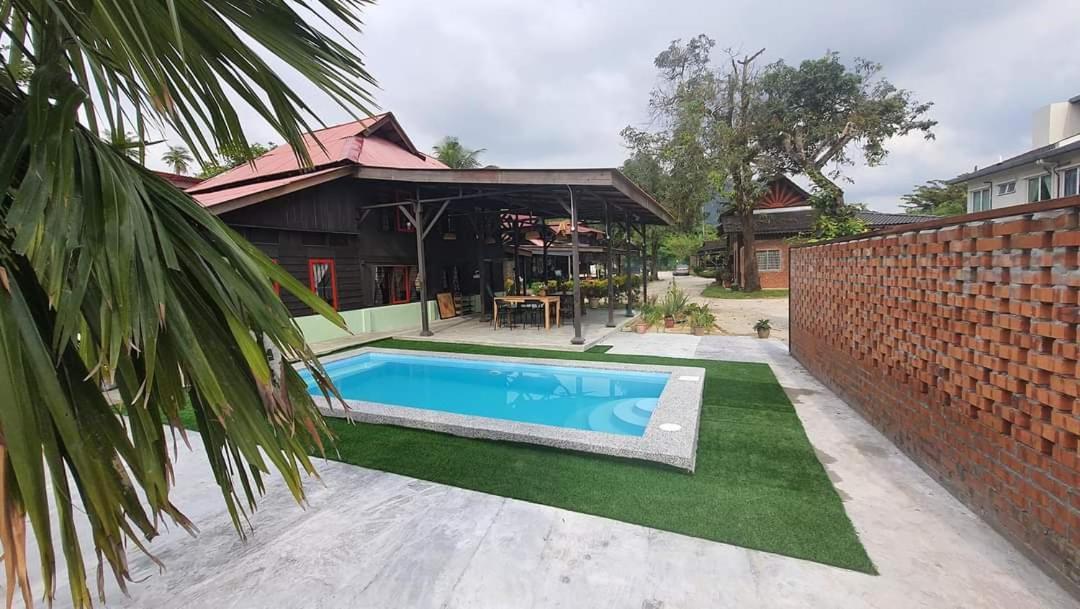 Sayang Di Kaki Bukit Homestay Near Icon City Bukit Mertajam Exterior foto